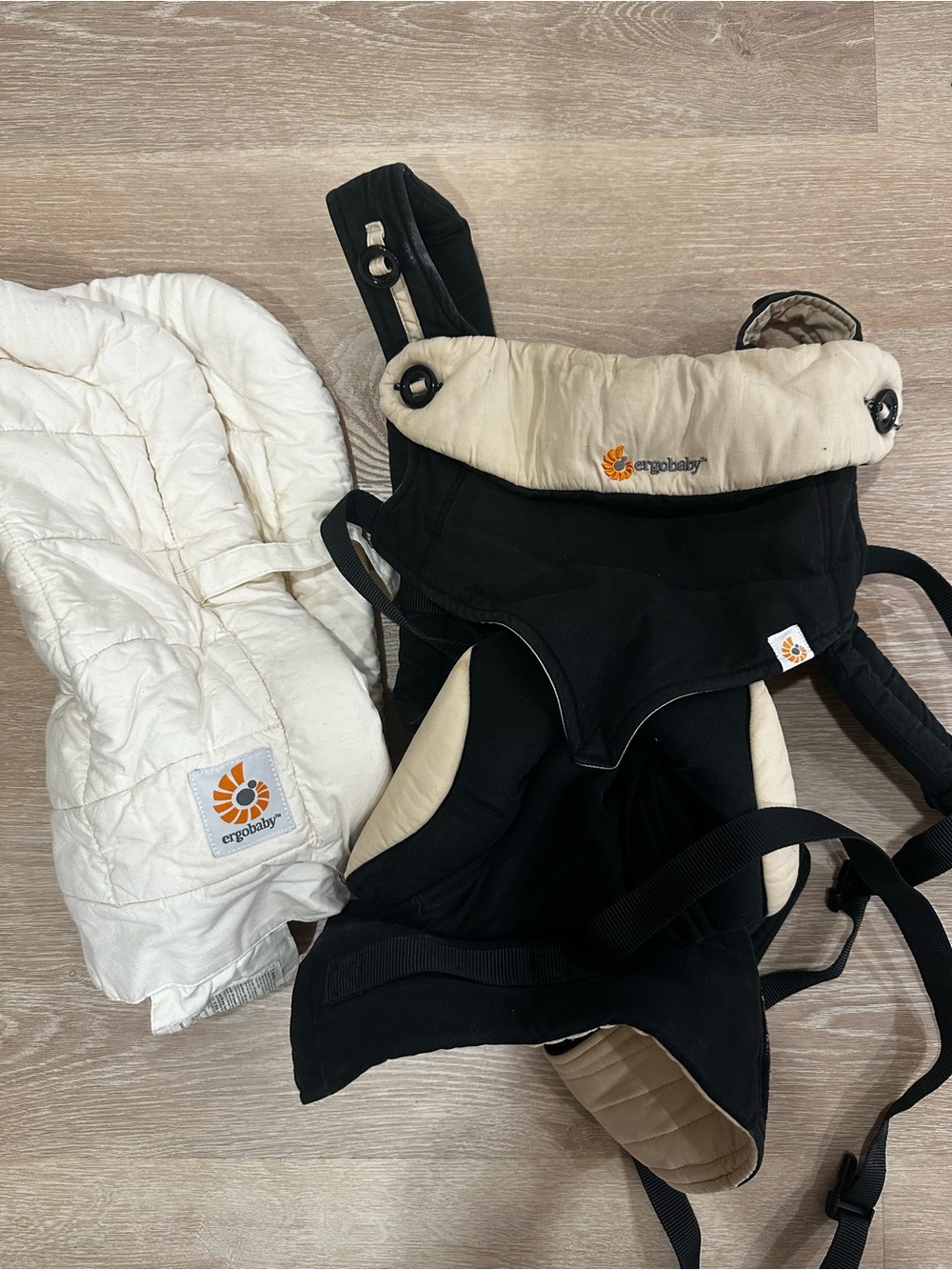 Ergo baby 360 with Insert